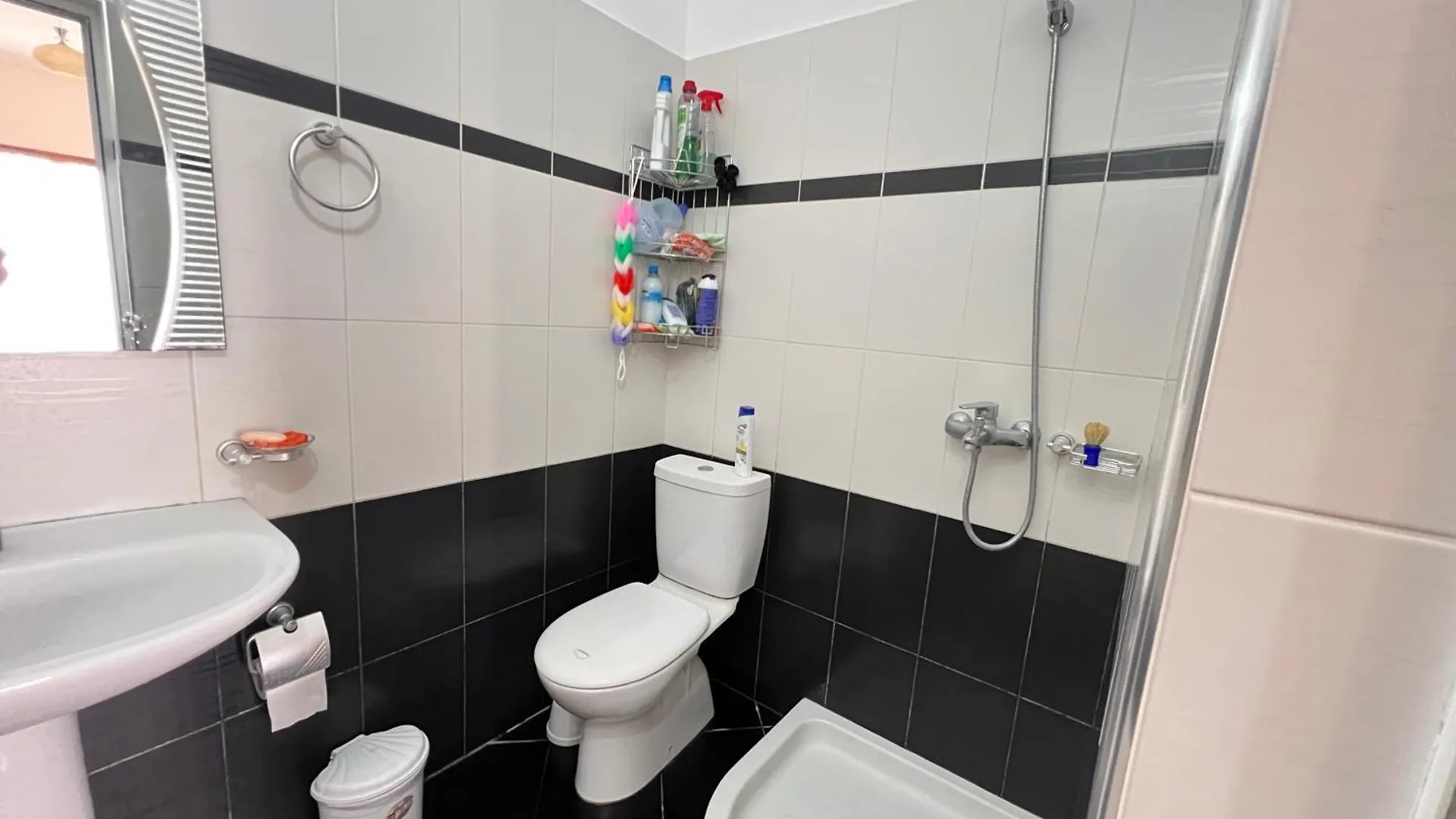 Guest House Sandri Sarande 0*,  Albania