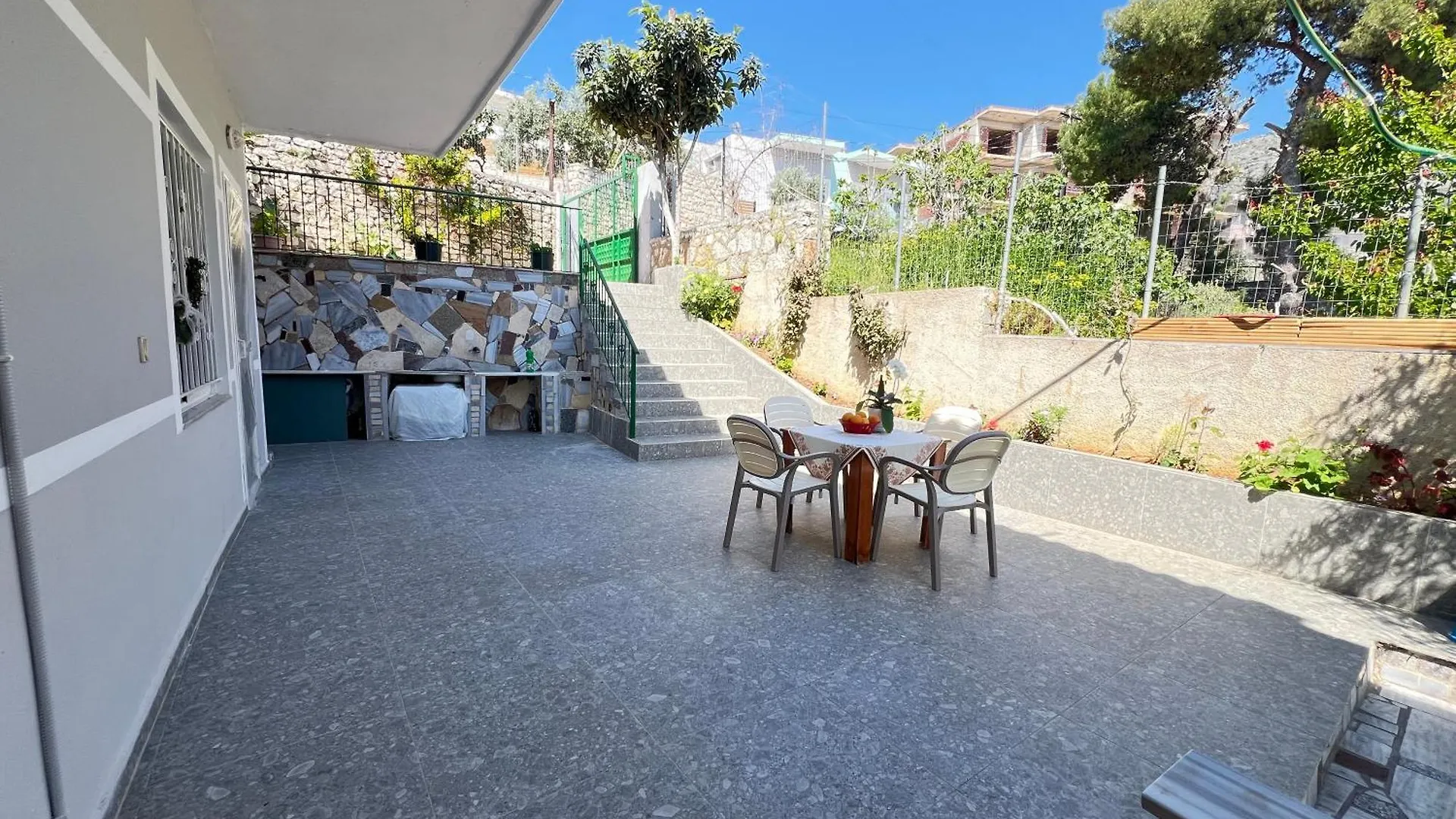 Apartment Guest House Sandri Sarande Albania
